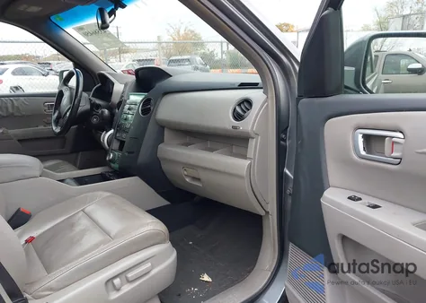 2009 Honda Pilot Touring from USA, damaged, VIN 5FNYF48969B036575